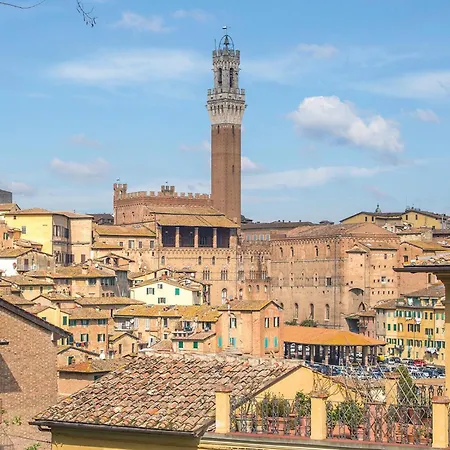 Nyaraló Casa Attilio Siena